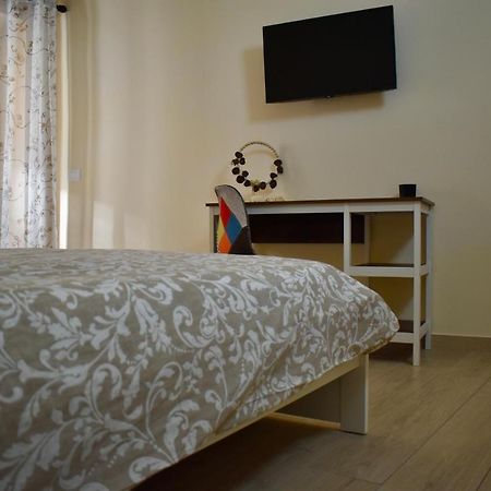 Dimora Normanna Bed and Breakfast Aversa Eksteriør billede