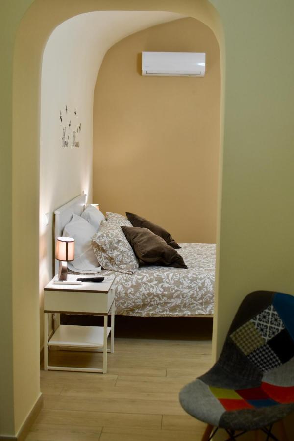 Dimora Normanna Bed and Breakfast Aversa Eksteriør billede